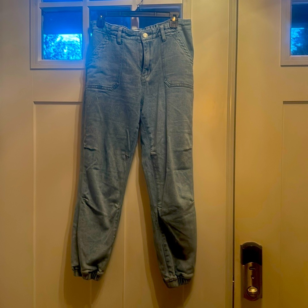 Vervet Jean joggers size 28